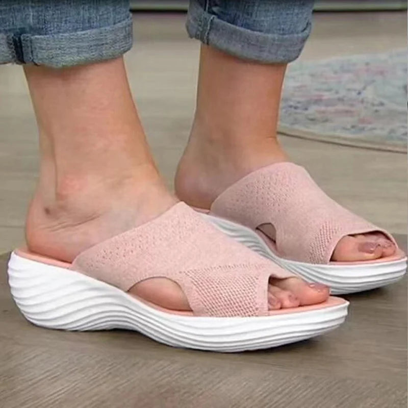 Sandalias Mujer Verano 2025 - Cómodas, Elásticas y con Tacón Bajo | Feetiva