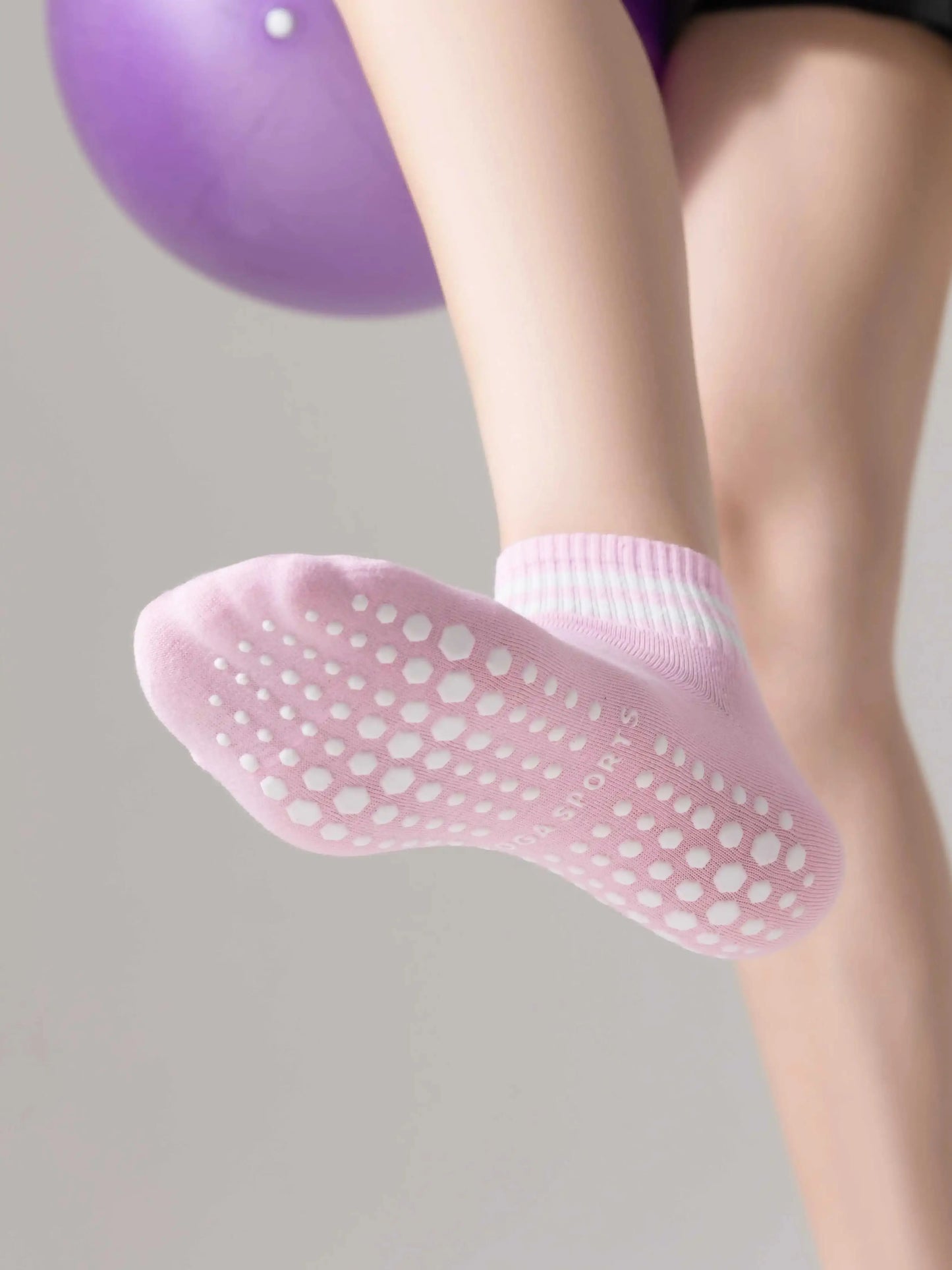Calcetines con Suela Antiresbalones – Ideales para Yoga y Deporte | Feetiva"