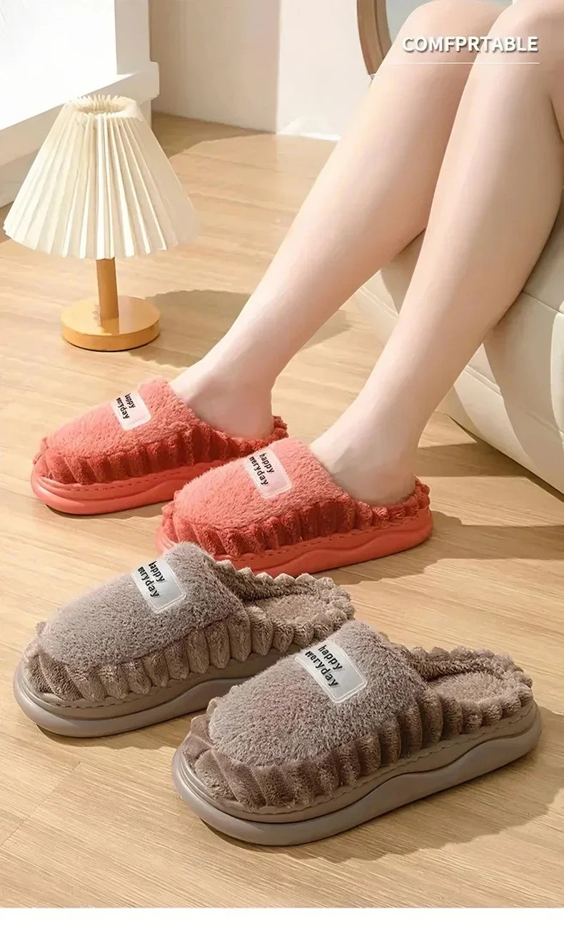 MINISO Women's Winter Slipper