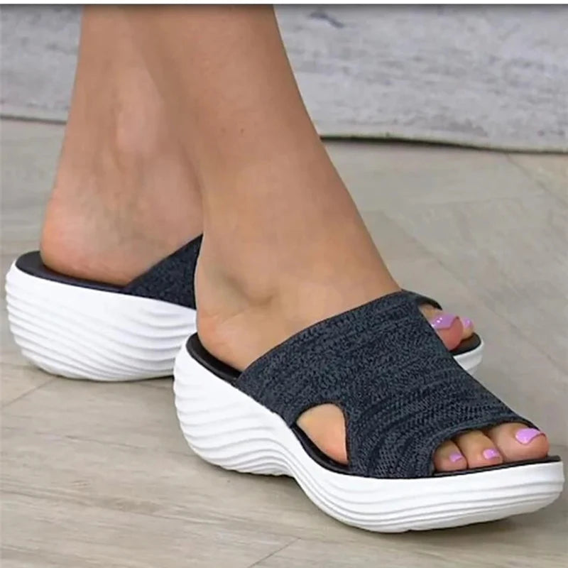 Sandalias Mujer Verano 2025 - Cómodas, Elásticas y con Tacón Bajo | Feetiva