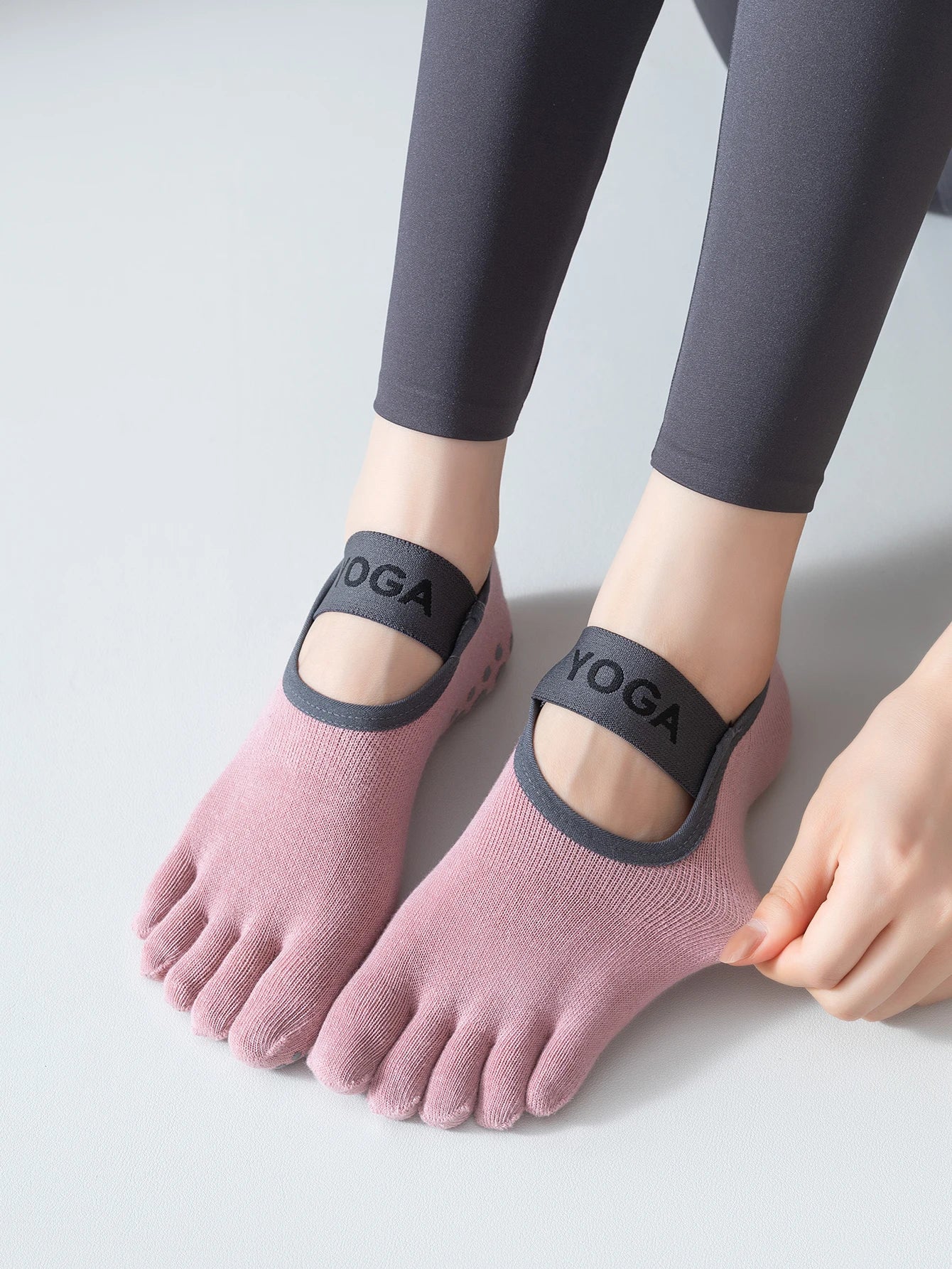 Calcetines Yoga 5 Dedos Mujer - Antideslizantes para Pilates y Fitness | Feetiva